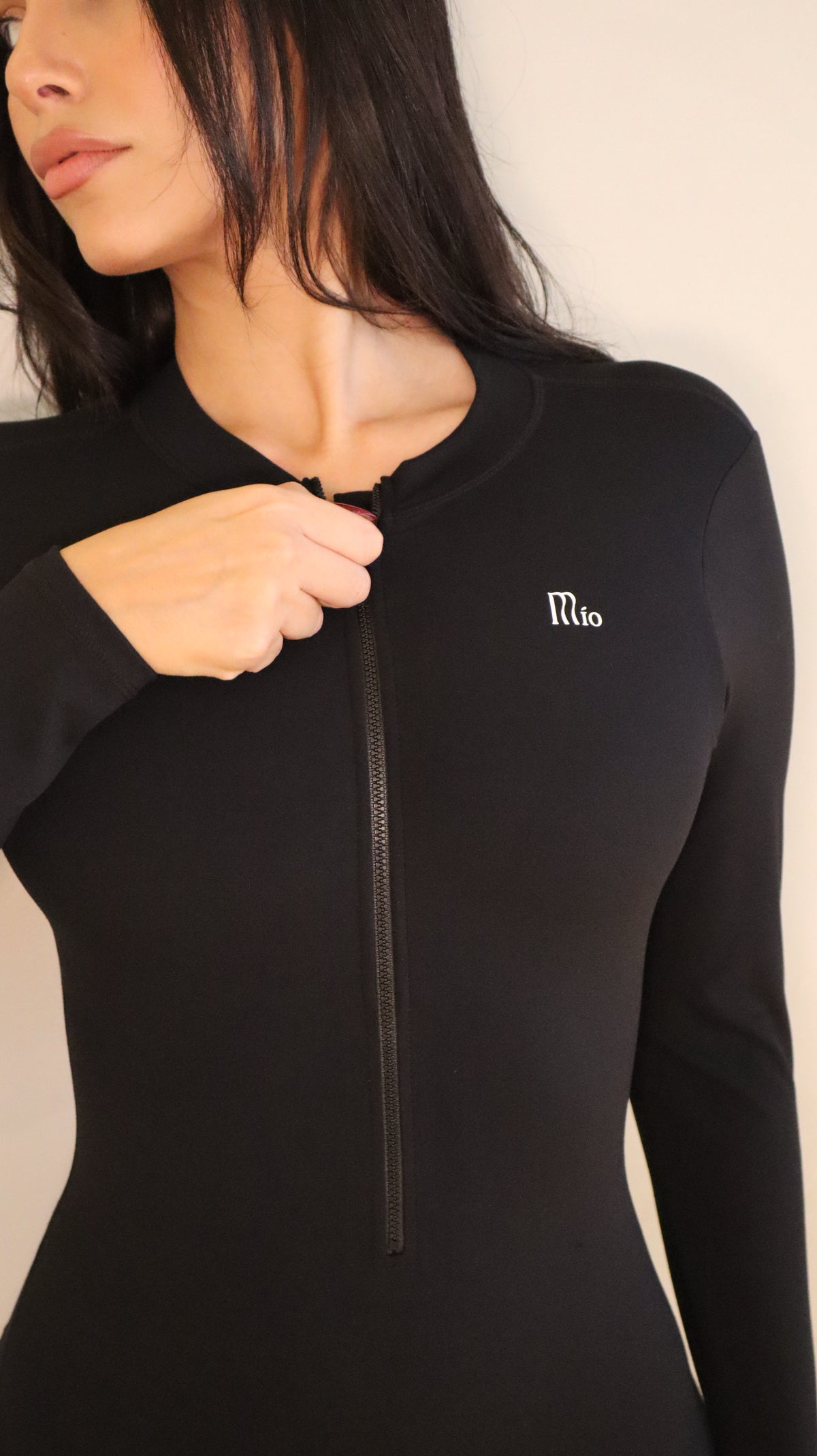 Sculpted Open-Back long sleeve