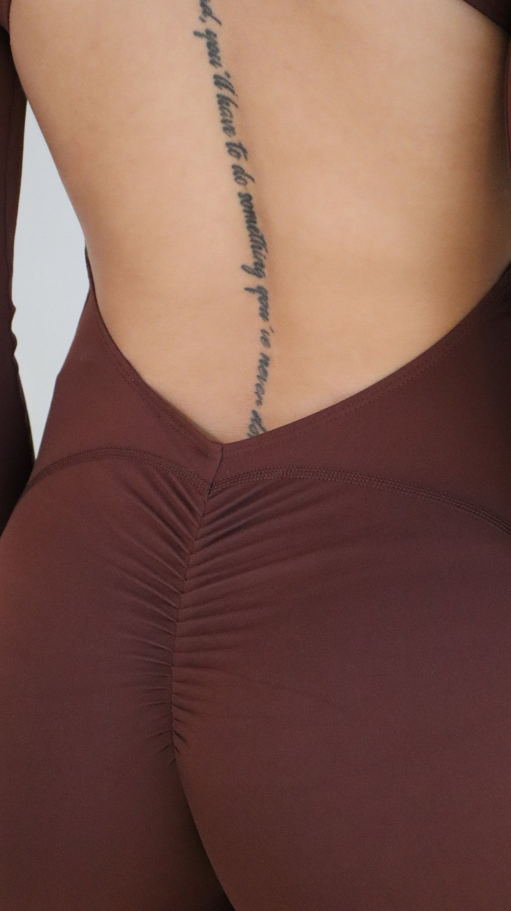 Sculpted Open-Back long sleeve