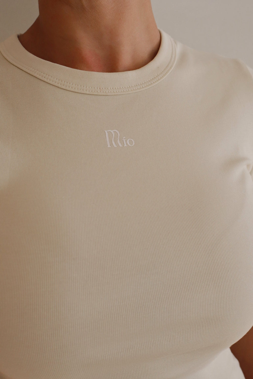 Timeless Top Sleeve Cream